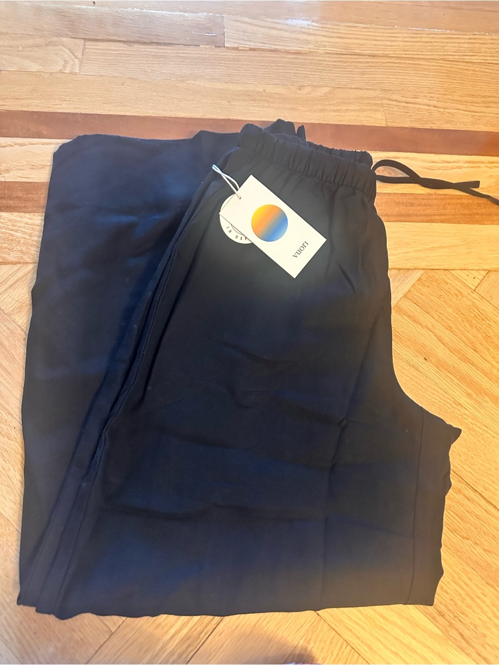 NWT Vuori Trestles Twill Crop Wideleg Pant Sz XS Black sold out
